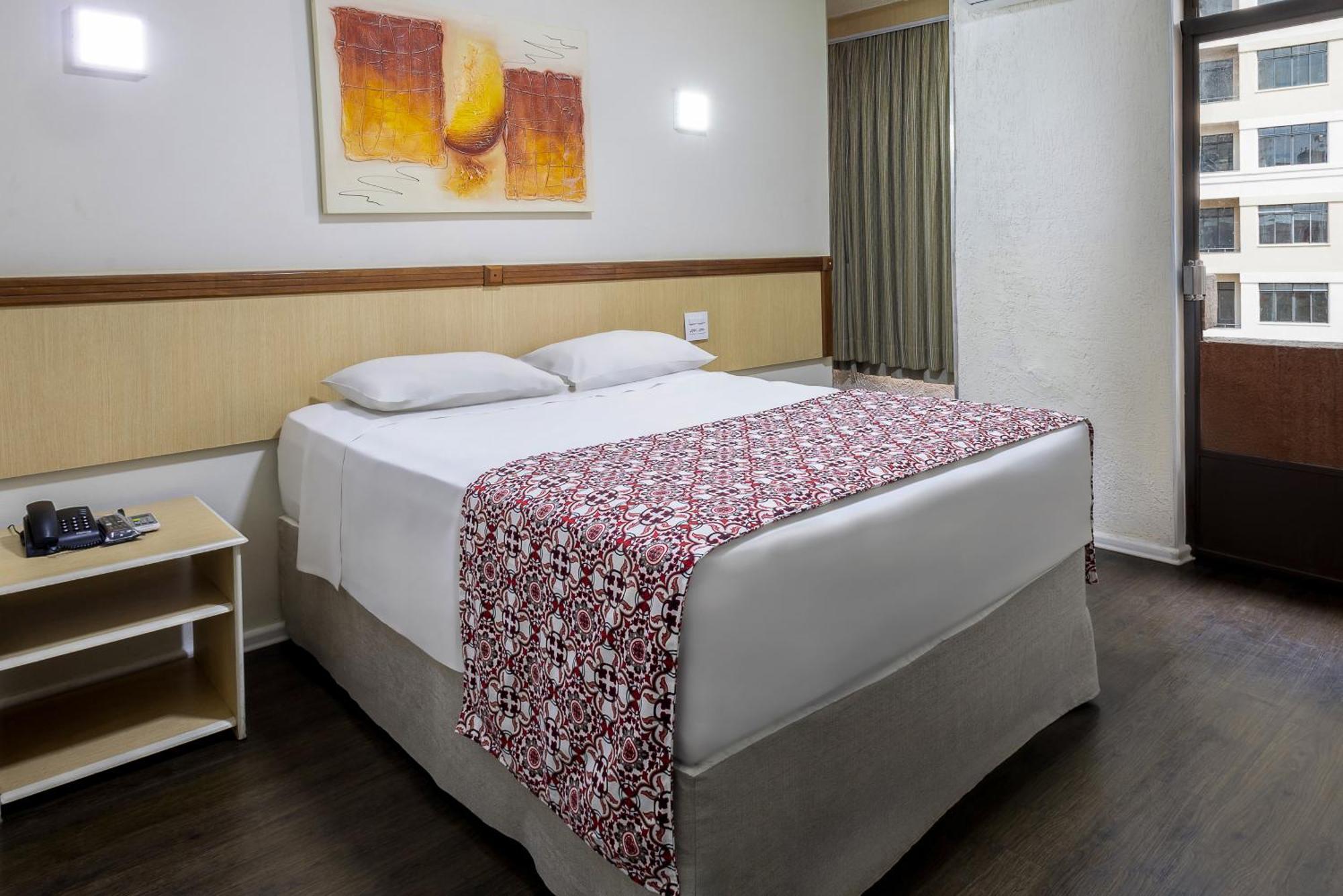 Hotel Euro Suite Sao Paulo By Nacional Inn - A 600 Metros Da Rua 25 De Marco Luaran gambar