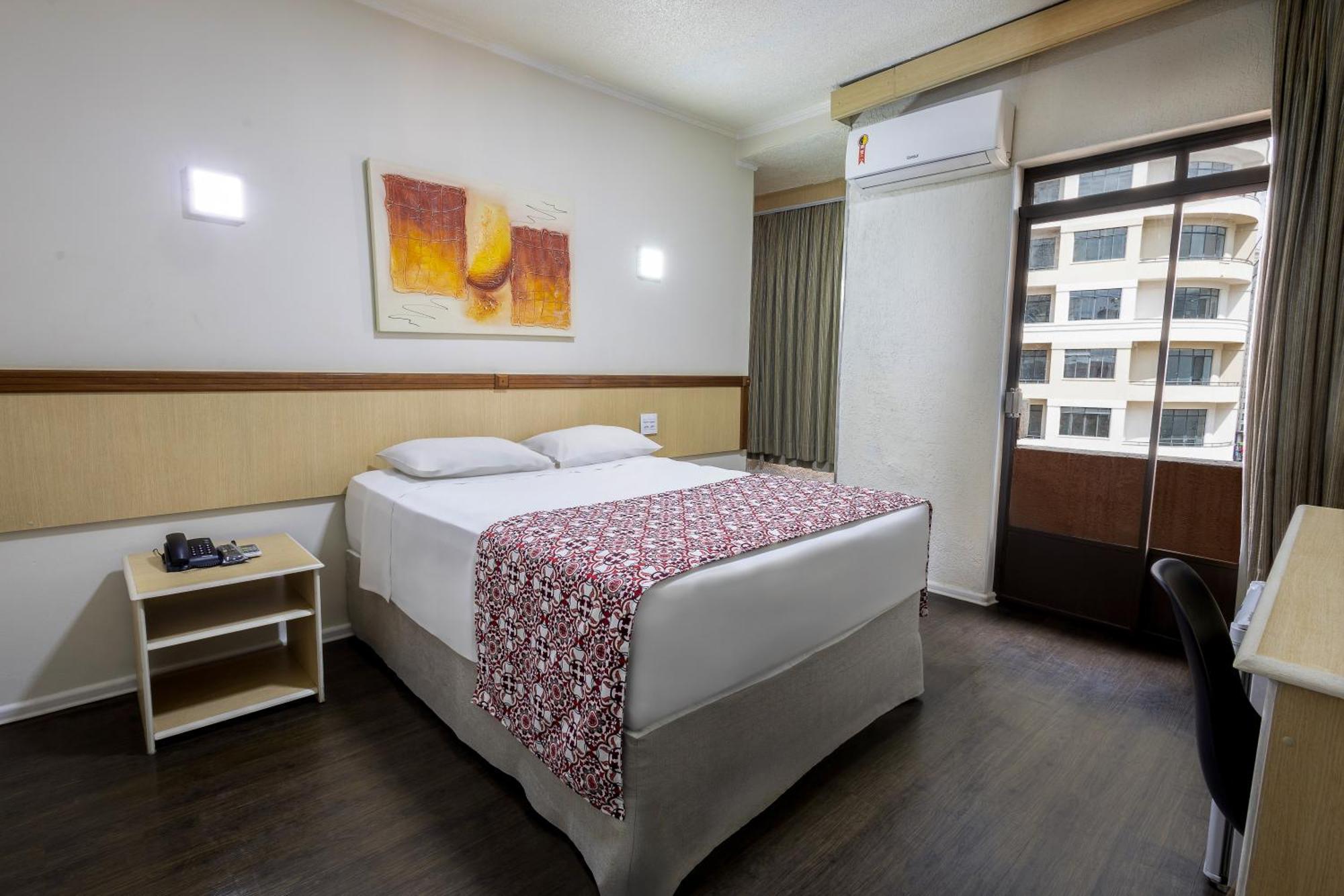 Hotel Euro Suite Sao Paulo By Nacional Inn - A 600 Metros Da Rua 25 De Marco Luaran gambar