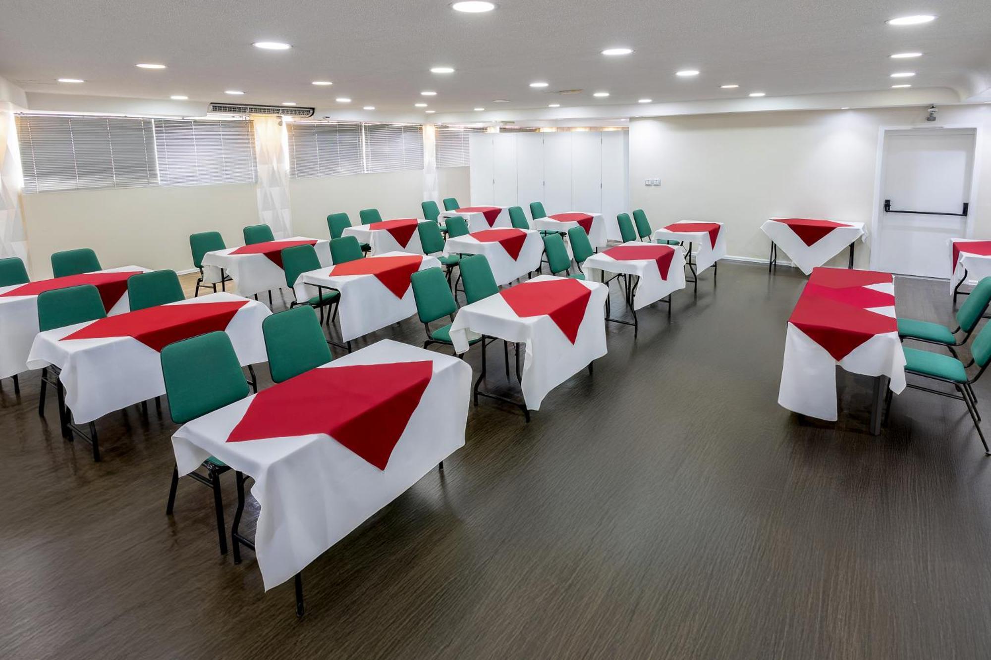 Hotel Euro Suite Sao Paulo By Nacional Inn - A 600 Metros Da Rua 25 De Marco Luaran gambar
